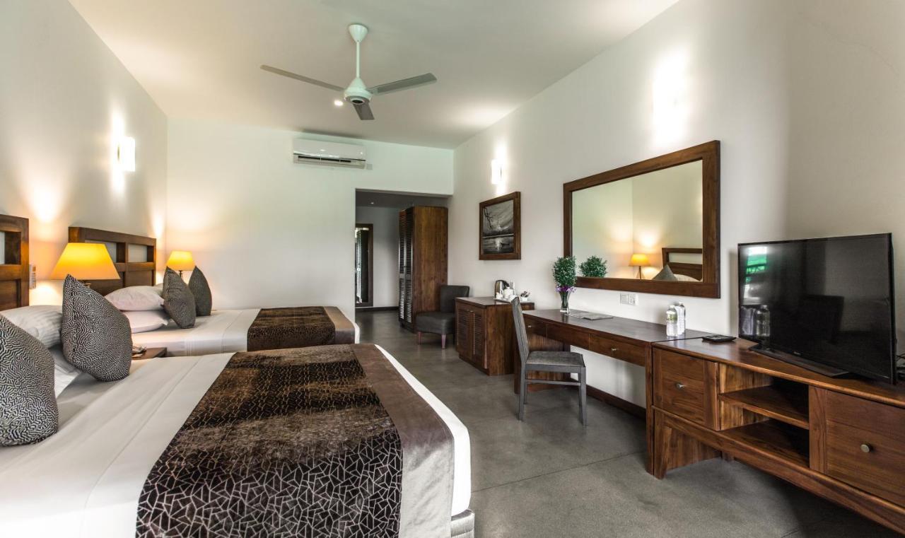 Earls Rajarata Hotel Anuradhapura Exterior photo