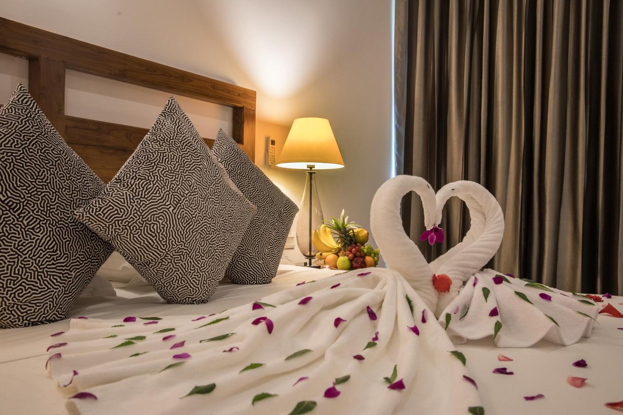 Earls Rajarata Hotel Anuradhapura Room photo